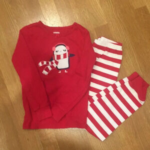 Gymboree penguin red pajamas - 6